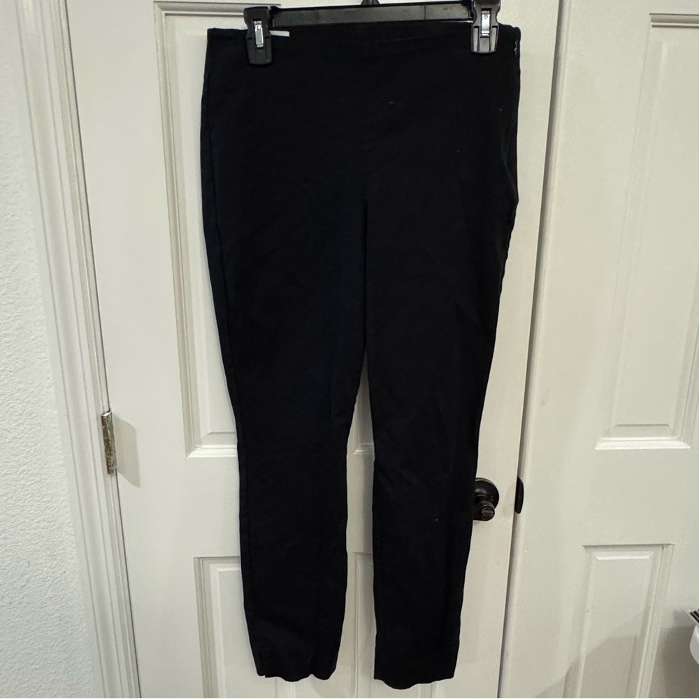 Black Side-Zip Slim Ankle Pants‎ – Size 8 NWOT